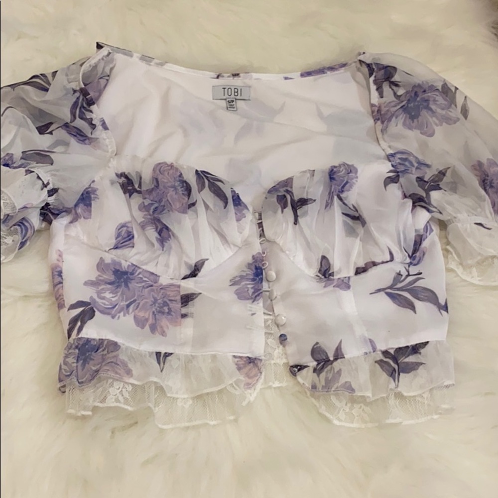 beautiful and delicate lavender flower top